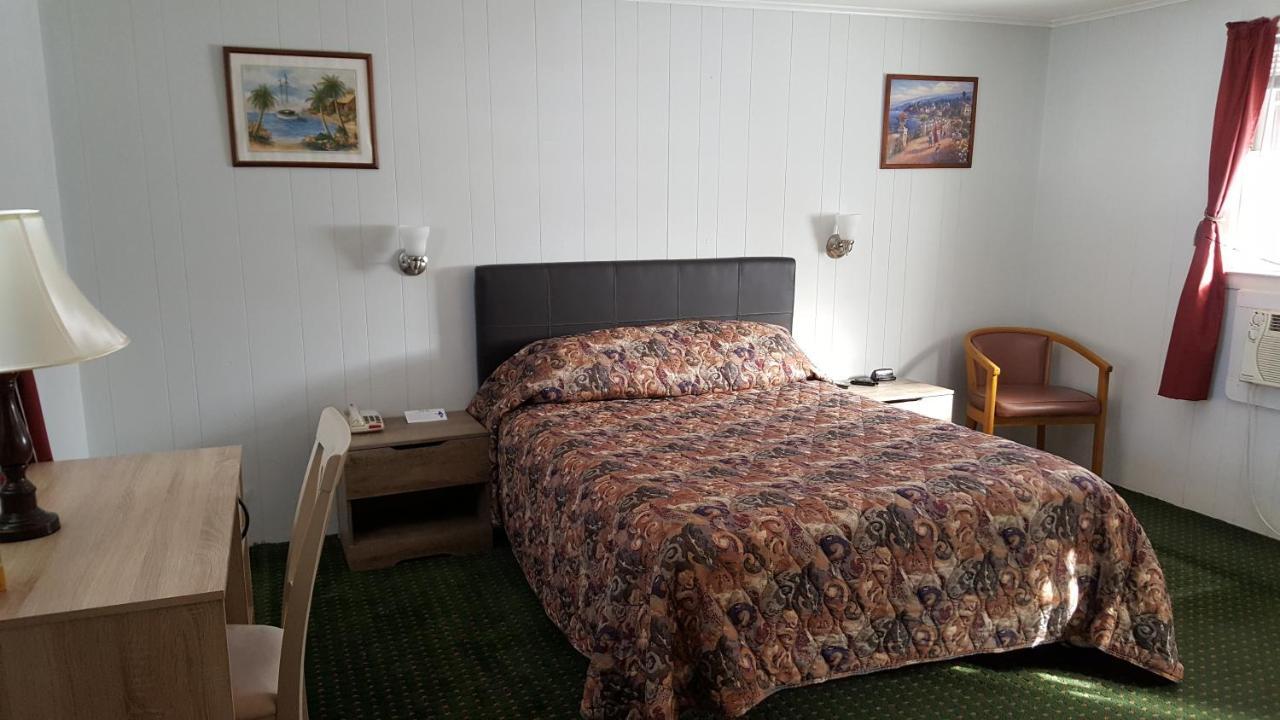 Newport Motel エクステリア 写真
